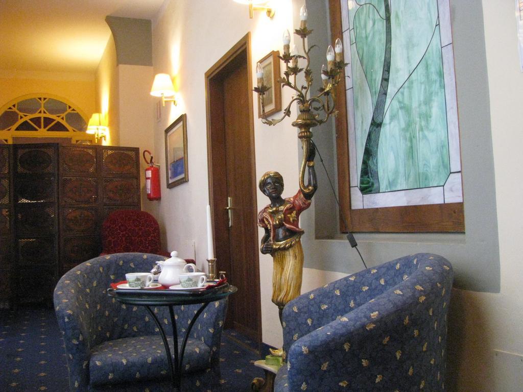 Hotel Enza Firenze Ruang foto